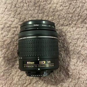 Nikon DX VR lens AF-P Nikkor 18-55mm 1:3.5-5.6 G